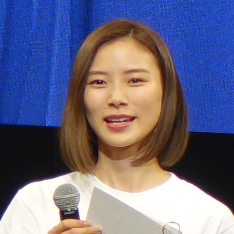 朝日奈央、菊地亜美の成長ぶりを絶賛「結婚して女子力上がった」 画像