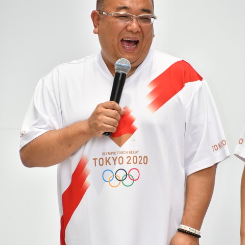 サンド伊達は“ストーカー婚”?スタジオ悲鳴「気持ち悪い」 本人も認める 画像