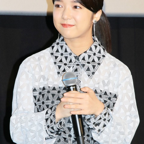 上白石萌音、山崎紘菜に罵声を浴びせ「ストレスで赤いブツブツができました…」 画像