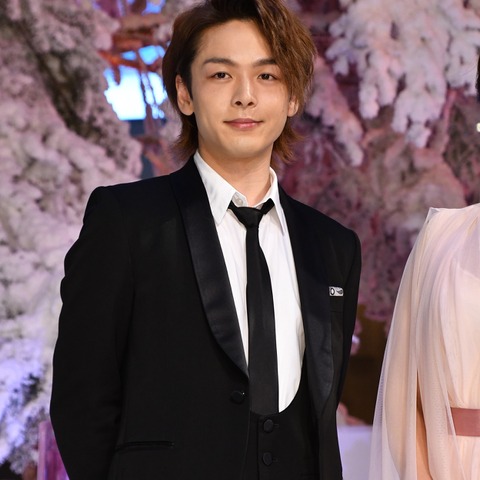 中村倫也、勝負下着をつけた彼女の独自の楽しみ方を語る 画像