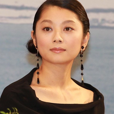 小池栄子、グラビアアイドル時代は“威圧系”で不人気…最後のサイン会はファン5人 画像