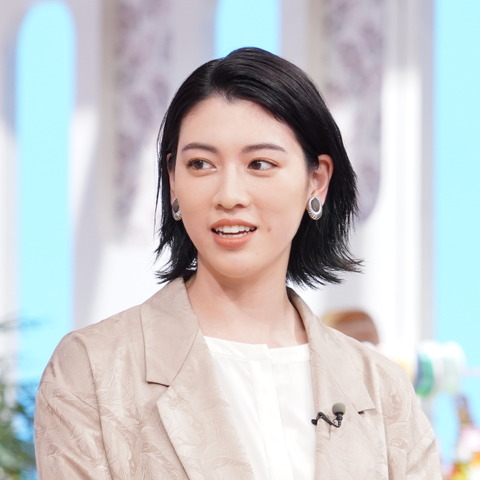 三吉彩花、父親とディズニーランドデート!高校生まで一緒にお風呂 画像