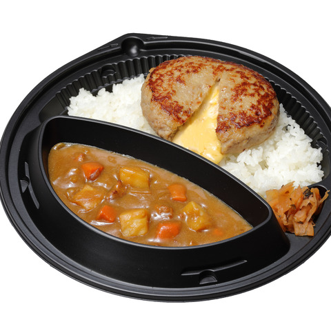 ビッグボーイ、大盛り&サラダ無料のお得な「テイクアウトカレー」を販売！ 画像