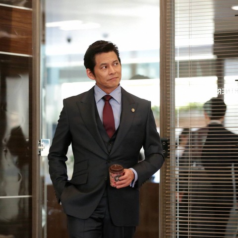 『SUITS/スーツ2』待望の最新話にネット反響「楽しみが戻ってきた」 画像
