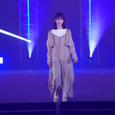 日向坂46の17名がTGC「DASADA」ステージに集結「うるっと来そうな感じがありました」 画像
