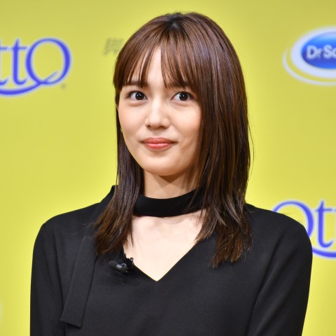 川口春奈、愛犬と似ていると指摘され苦笑い「嬉しくない」 画像