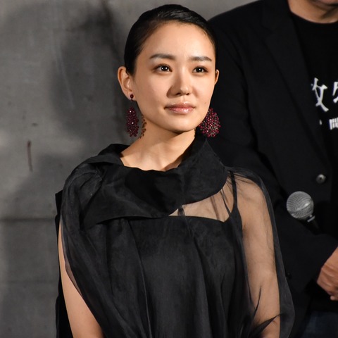奈緒、趣味はプロレス!憧れのレスラーと対面し涙 画像