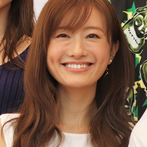 松本まりか、衝撃告白…裸にバスタオル1枚で度々家の外へ! 画像