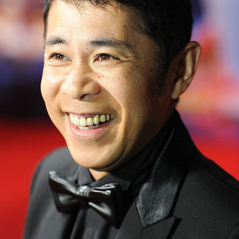 岡村隆史、結婚に大ノロケ!共演者から「お前浮かれとんな!」「50ですよ」と総ツッコミ 画像