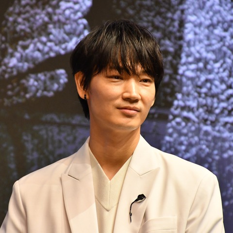 綾野剛、北川景子からのビンタは「俳優人生のベスト3に入る」 画像