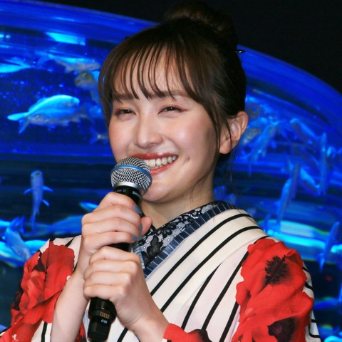 百田夏菜子、映画でピアノの連弾に初挑戦!笑福亭鶴瓶もベタ褒め「ようやった!」 画像