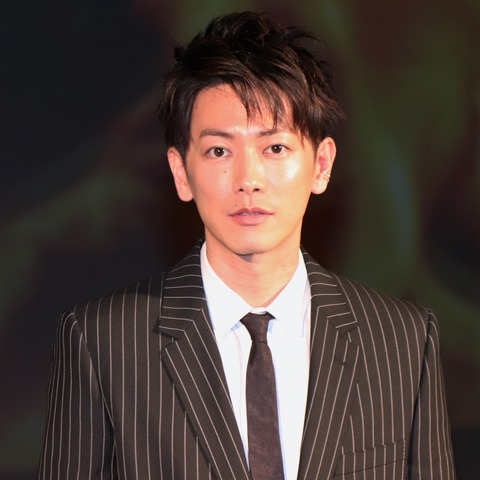 佐藤健、胸キュンシーンにこだわり…黒のタートルネックは20着以上試着 画像