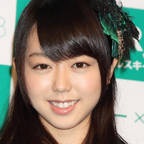 峯岸みなみ、卒業後が不安!MCの横に立つアシスタント枠を狙っていたのに… 画像