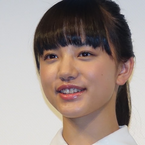 富田望生、清原果耶から急に「トランポリンしたい!」と言われて困惑 画像