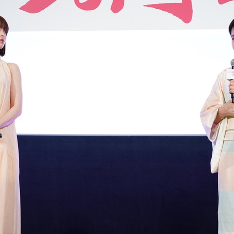 広瀬すず&吉永小百合、地方訪問も会食できず「いつかね」と“約束” 画像