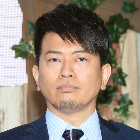 宮迫博之、解散後初のYouTube更新!元相方・蛍原徹に謝罪「謝っても謝っても謝り切れない」 画像