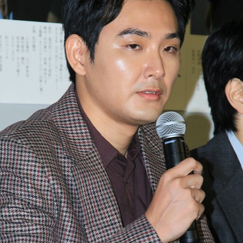 松田龍平、デビュー映画で屈辱…土下座で謝罪 画像