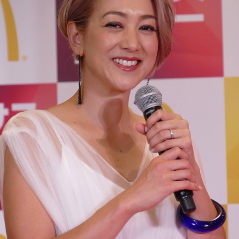 SHELLY、娘に捧げる大挑戦!華麗な演技に指原莉乃も涙「マジですごい」 画像