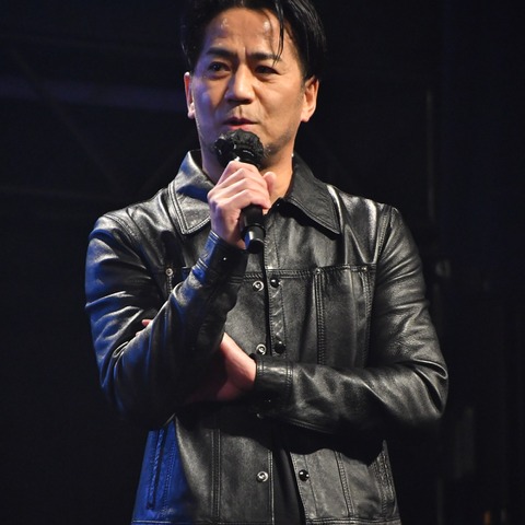 2児の父HIRO、子育てを告白!オムツ替えも「パパバッとできます」 画像