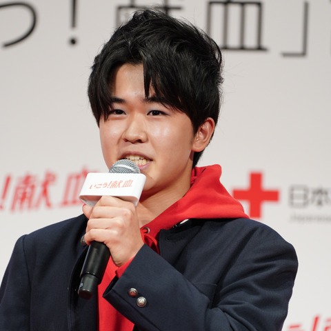 鈴木福、芦田愛菜と3年ぶりの共演に大照れ「な、なに喋りますか?」 画像