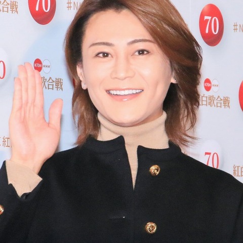 氷川きよし、“変身”した理由明かす「プレッシャーに心がもたない」 画像