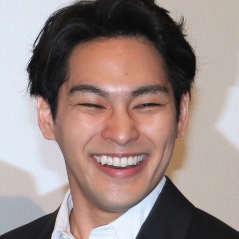 たけし、映画『浅草キッド』を見て「泣いた」柳楽優弥の演技を絶賛 画像