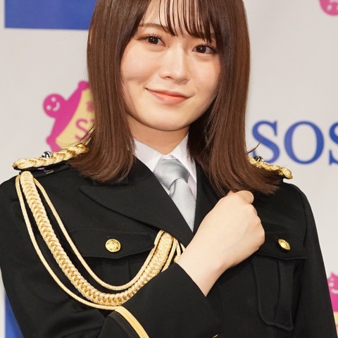 乃木坂46・山崎怜奈、『紅白』に7年連続カメラに映らず 昨年は他のメンバーに被る「今年の私に幸あれ!」 画像
