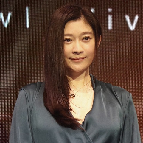 篠原涼子、歌は諦めていない 憧れの中森明菜との交流も語る 画像