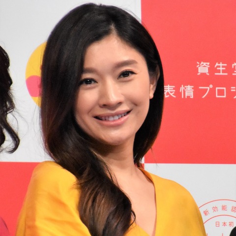 篠原涼子、小室哲哉の偉大さを痛感した過去「自分の力なんか全くない」 画像