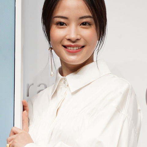 広瀬すず、イヤだった芸能界デビュー「半泣きしながら東京に行った」 画像