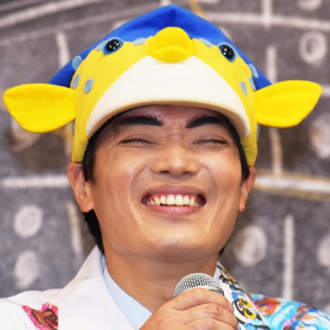 さかなクン、トレードマーク「ハコフグ帽」のルーツを告白! 画像