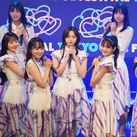 乃木坂46・5期生がTIFメインステージでライブ、自己紹介タイムでは会場から“かわいい!”のため息 画像