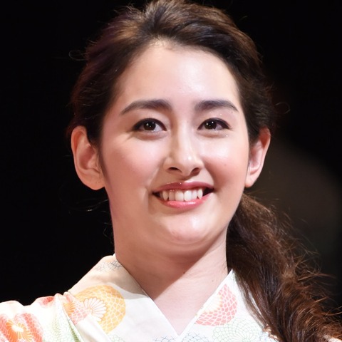早見あかり、小6のときにスカウトされるも最初は恐怖「一生ついてくる変な人がいる」 画像