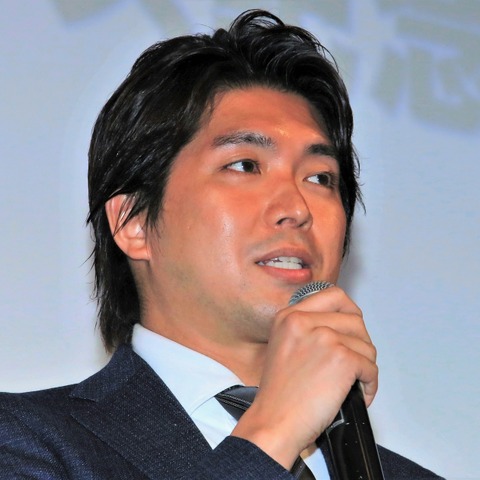元衆議院議員・宮崎謙介、50日で12キロ減!トレエンたかしは12キロ減!美ボディをプロが絶賛 画像