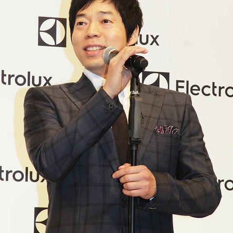今田耕司、美のこだわり明かす!メイクさんも驚き「美意識が高い」 画像