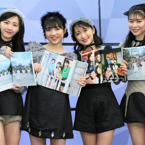 東京女子流、10年ぶりのフォトブックは“3150点”!「サイコーのフォトブックになりました！」 画像