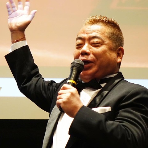 出川哲朗、18万円のWBCプラチナチケットを入手! 画像