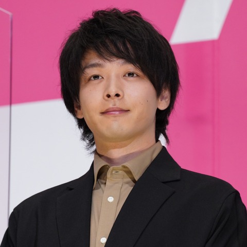中村倫也『あさイチ』に登場!博多大吉、『ZIP!』水卜アナに「来られますか?」 画像