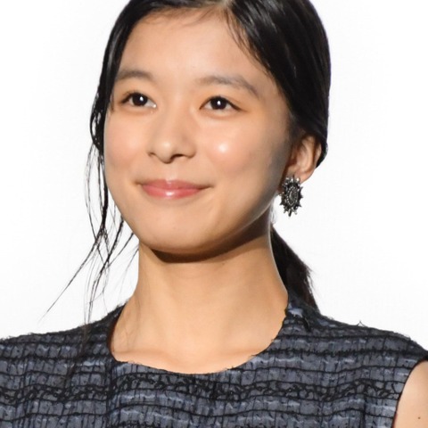 芳根京子、驚きの努力!「台本のセリフを1回ぜんぶ書きだす」 画像
