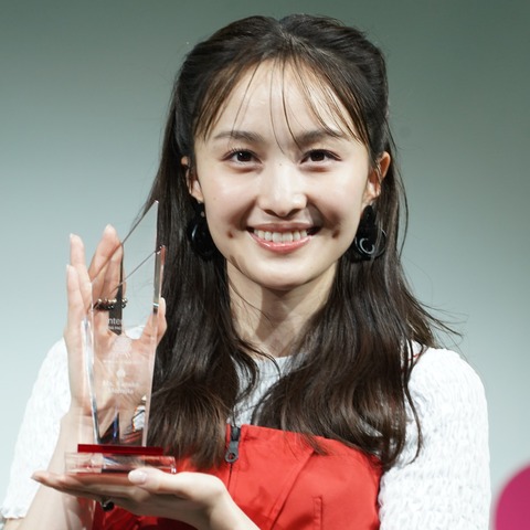 ももクロ・百田、5年前まで新幹線通勤しながらアイドル活動! 画像