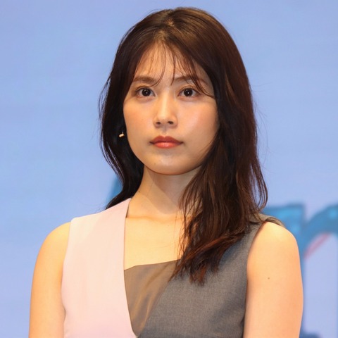有村架純、乃木坂46ライブ参戦!久保史緒里推し「しおちゃんのキラキラ具合が…」 画像
