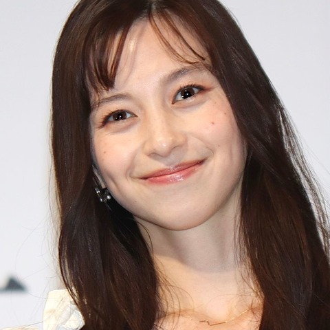中条あやみ、初対面の菅野美穂に衝撃の出会い告白 画像