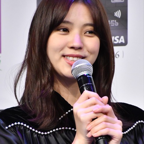 櫻坂46・小林由依、持っている靴の数は71足!?ハライチ澤部「ABCマート…」 画像