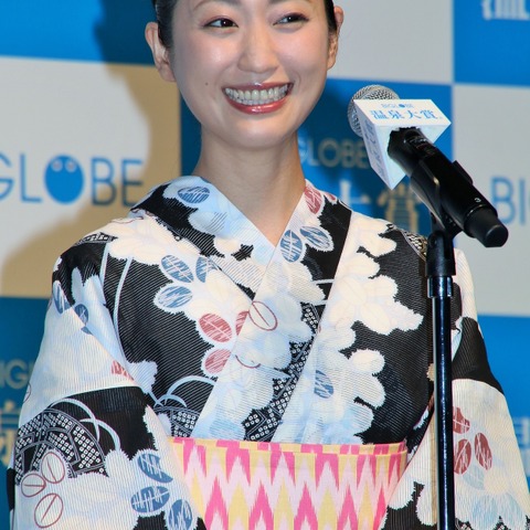 壇蜜、レギュラーラジオを体調不良で欠席 ブログでもメッセージ 画像