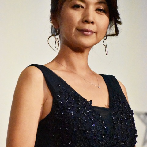 飯島直子、インスタの更新にこだわりすぎ「トータルで4時間」 画像