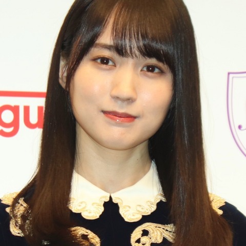 乃木坂46・賀喜遥香、田村真佑の写真集に大興奮「俺の嫁やん!俺の嫁!」 画像