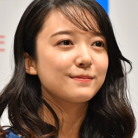 上白石萌音、『千と千尋の神隠し』公演中は橋本環奈と交換日記 画像
