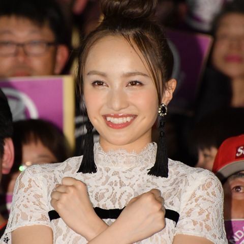 ももクロ・百田、八重歯がコンプレックス 矯正のために隣の歯を抜く 画像