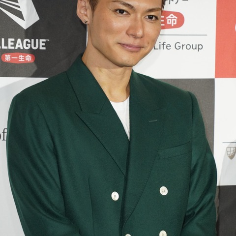 EXILE SHOKICHI、北海道の牧場で自分の牛を15頭飼育! 画像