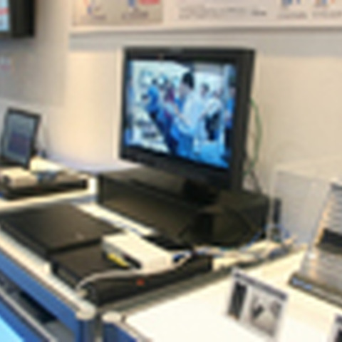 【WIRELESS JAPAN 2009 Vol.8】WILLCOM CORE XGPを利用したハイビジョン伝送&病院・自治体向けの端末 画像